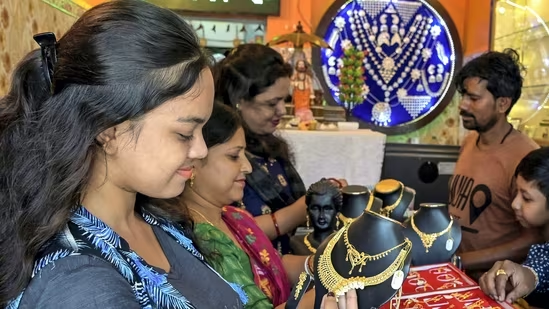 Dhanteras 2023: Here’s a list of all the things you should NOT buy on Dhanteras